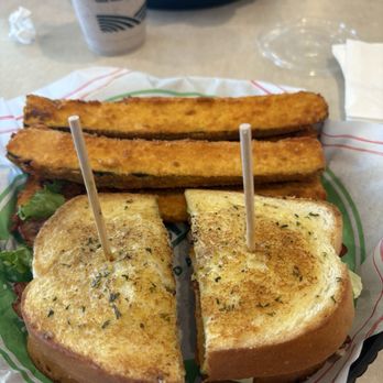 Farmer Boys - Avocado grilled chicken sandwhich with 4pc Zucchini Sticks - Burgers Near Me - Tolleson, Arizona Farmer Boys - Avocado grilled chicken sandwhich with 4pc Zucchini Sticks - Burgers Near Me - Tolleson, Arizona