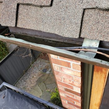 Artisan Window and Gutter Cleaning - gutters not cleaned - Window Washing Near Me - Seattle, Washington Artisan Window and Gutter Cleaning - gutters not cleaned - Window Washing Near Me - Seattle, Washington