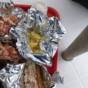 Red's Eats - Seafood Near Me - Wiscasset, Maine Red's Eats - Seafood Near Me - Wiscasset, Maine