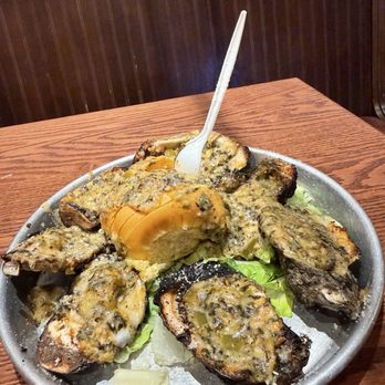 Mambo’s - Oyster Rockefeller - Cajun/Creole Near Me - New Orleans, Louisiana