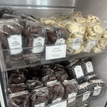 See's Candies - Chocolatiers & Shops Near Me - Sacramento, California