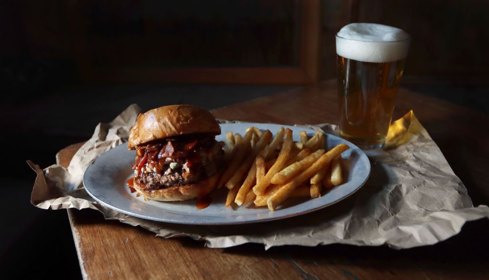Blue Dog Beer Tavern