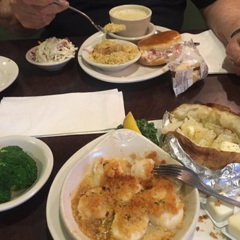 The Village Inn - Baked scallops & mini Shore dinners - Seafood Near Me - Auburn, Maine The Village Inn - Baked scallops & mini Shore dinners - Seafood Near Me - Auburn, Maine