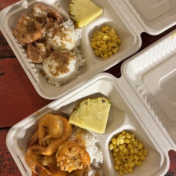 Aloha Shrimp - Top is garlic shrimp and bottom is spicy lemon garlic shrimp - Food Trucks Near Me - Hauula, Hawaii Aloha Shrimp - Top is garlic shrimp and bottom is spicy lemon garlic shrimp - Food Trucks Near Me - Hauula, Hawaii