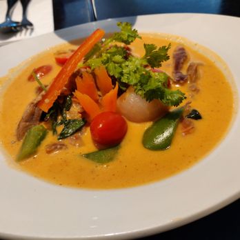 Thai House Cuisine 2 - Red Duck Curry - Thai Near Me - Mississauga, Ontario Thai House Cuisine 2 - Red Duck Curry - Thai Near Me - Mississauga, Ontario