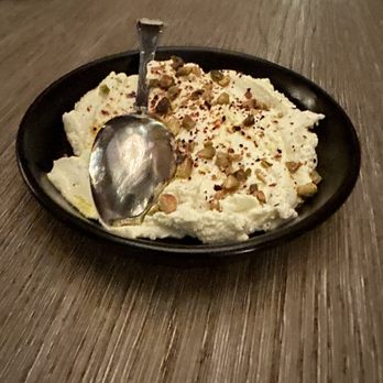 Aba - Classic Hummus - Mediterranean Near Me - Chicago, Illinois