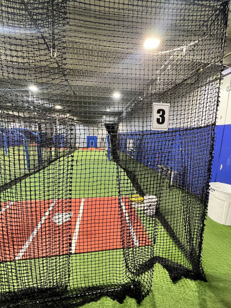 TOP OF THE LINEUP Updated September 2024 11 Photos 3490 S