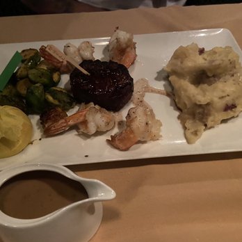 Hugo's Cellar - Petite Surf and Turf Aux Poivre - American Near Me - Las Vegas, Nevada Hugo's Cellar - Petite Surf and Turf Aux Poivre - American Near Me - Las Vegas, Nevada