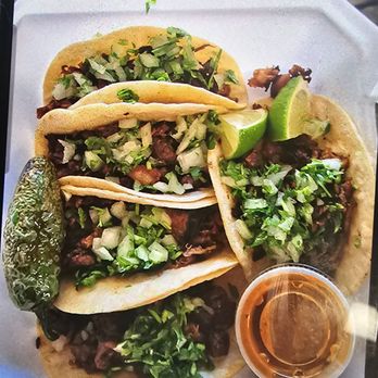 Tacos Y Burritos La Fe - Los pinches tacos - Food Trucks Near Me - Santa Fe, New Mexico