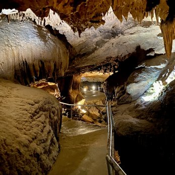 Tuckaleechee Caverns - Landmarks & Historical Buildings Near Me - Townsend, Tennessee Tuckaleechee Caverns - Landmarks & Historical Buildings Near Me - Townsend, Tennessee