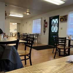 Nellie’s Kitchen - Dining area