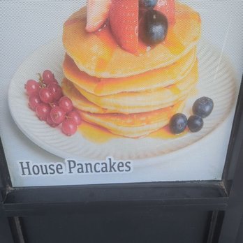 Leane’s Restaurant - Pancakes - Wraps Near Me - Victorville, California Leane’s Restaurant - Pancakes - Wraps Near Me - Victorville, California