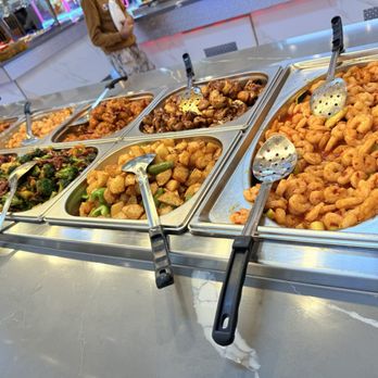 Golden Apple Buffet - Sushi Bars Near Me - Cedar Rapids, Iowa