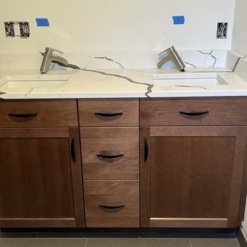 Priceless Granite - Master bath vanity - Countertop Installation Near Me - Granite Falls, Washington