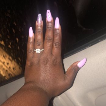 Nova Nail Spa - Nail Salons Near Me - Alexandria, Virginia