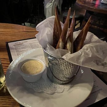 Ron Blacks Beer Hall - Beer cheese pretzels - Pubs Near Me - White Plains, New York