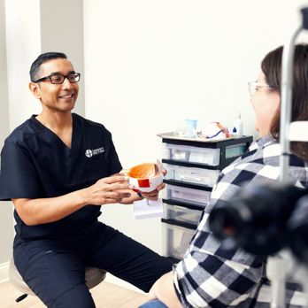 University Retina & Macula Associates - Lombard - Retina Specialists Near Me - Lombard, Illinois