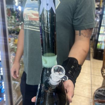 9M Smoke Shop - 10/10. Loui gave was very helpful for my first time purchase.  Love the crew there. Must stop by and check it out!! Forsure coming back :) - Tobacco Shops Near Me - Costa Mesa, California