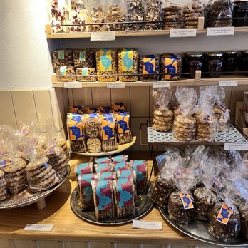 Honey & Spice - Grocery Near Me - London, XGL