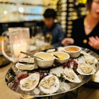 The Royce Wood-Fired Steakhouse - Oysters - Steakhouses Near Me - Pasadena, California The Royce Wood-Fired Steakhouse - Oysters - Steakhouses Near Me - Pasadena, California