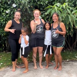 Hawaiian Martial Art of Lua with Kumu Michelle Manu!