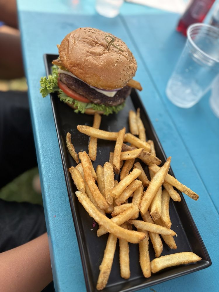 Food from Fox River Brewing