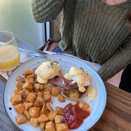 Traditional Eggs Benedict