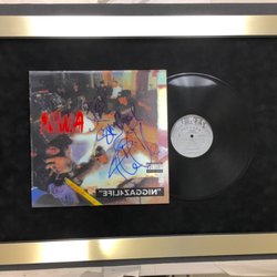 SFA Gallery & Framing - We can frame any thing! We provide latest trend of custom framing with discounted price.