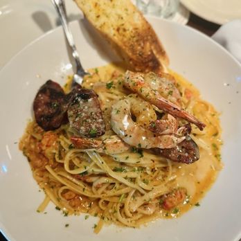 Pappadeaux Seafood Kitchen - Shrimp and Crawfish Fondeaux - Cajun/Creole Near Me - Marietta, Georgia