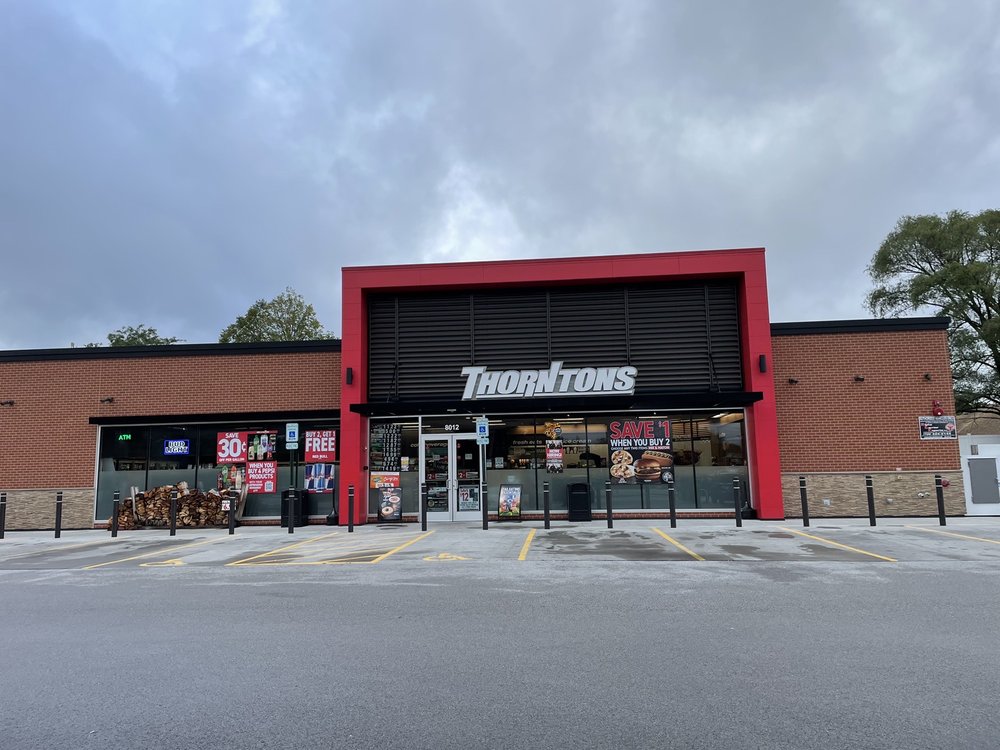 THORNTONS Updated October 2024 8012 W 111th St, Palos Hills