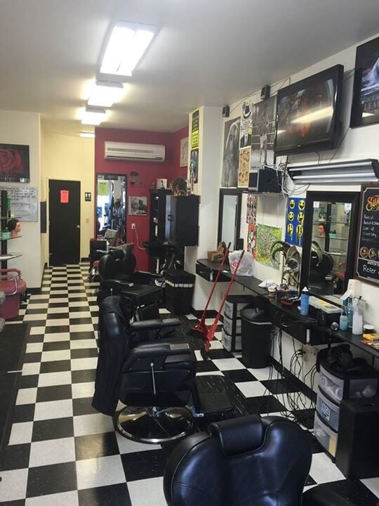 LA ESQUINA BARBER SHOP & BEAUTY SALON Updated September 2024 111