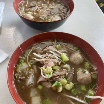 Wat Mongkolratanaram - beef noodle soup - Thai Near Me - Berkeley, California Wat Mongkolratanaram - beef noodle soup - Thai Near Me - Berkeley, California