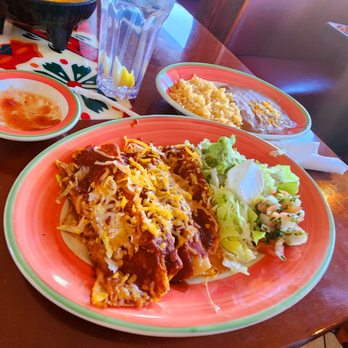 El Marisco Grill - a plate of mexican food - Mexican Near Me - Madison, Tennessee