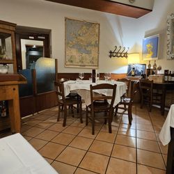 Alba d'Oro - Inside