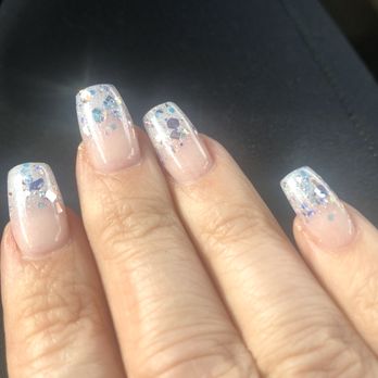 Bella Grande Nail Salon - Glitter ombré by Christine - Nail Salons Near Me - Jacksonville, Florida