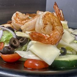 Buon Gusto Pizzeria & Grill - Grilled Shrim House Salad