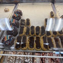 Aversa's Italian Bakery
