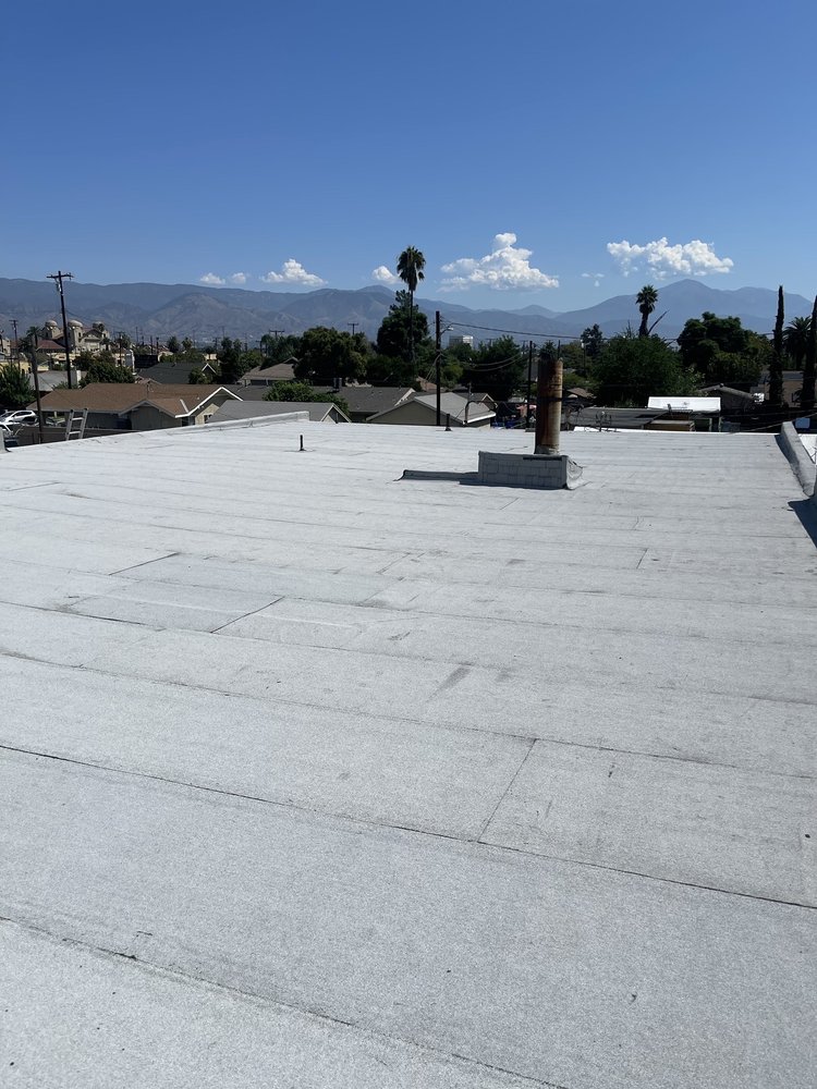 Slide of Off The Roof Roofing
