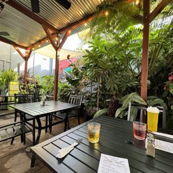Rosemary and Thyme Cafe - Outdoor vibe