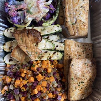 Papa's in the Kitchen - Family Style Meal Delivery - Caterers Near Me - Kula, Hawaii Papa's in the Kitchen - Family Style Meal Delivery - Caterers Near Me - Kula, Hawaii