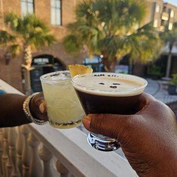 Well Hung Vineyard - Cocktails with a view! - Wine Bars Near Me - Charleston, South Carolina Well Hung Vineyard - Cocktails with a view! - Wine Bars Near Me - Charleston, South Carolina