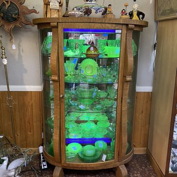 Antique Asylum - Antiques Near Me - Palmdale, California