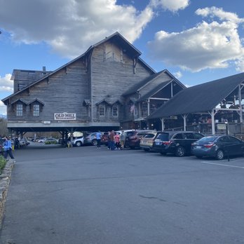 Old Mill Restaurant - Restaurant exterior - American Near Me - Pigeon Forge, Tennessee