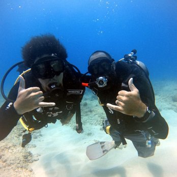 Kaimana Divers - Scuba Diving Near Me - Honolulu, Hawaii