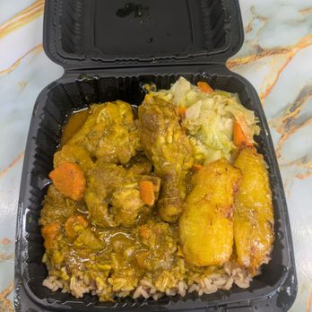 Lee's Caribbean Restaurant - Curry Chicken Lunch - Caribbean Near Me - Inglewood, California
