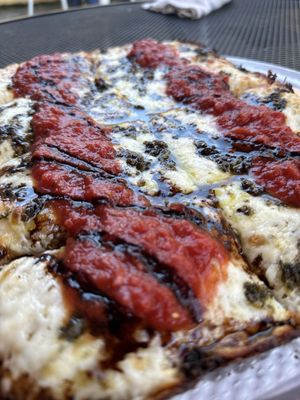 Bella Pizza by null