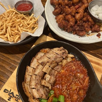 Misoolkwan OC - truffle fries, stir-fried pork belly and kimchi, and chicken wings - Korean Near Me - Buena Park, California Misoolkwan OC - truffle fries, stir-fried pork belly and kimchi, and chicken wings - Korean Near Me - Buena Park, California