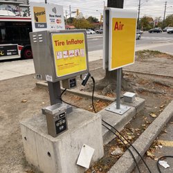 Shell - Shell - Tire inflation station