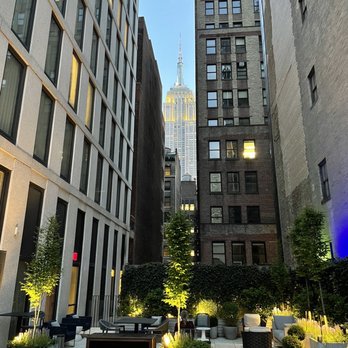 Park Terrace Hotel - Taken from the outdoor lounge - Hotels Near Me - New York, New York Park Terrace Hotel - Taken from the outdoor lounge - Hotels Near Me - New York, New York