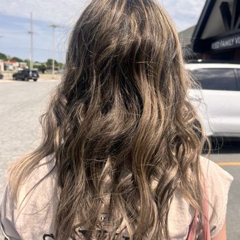 Beauty Bar Salon & Spa - Wash, blonde highlights, and curl - Hair Salons Near Me - Olathe, Kansas Beauty Bar Salon & Spa - Wash, blonde highlights, and curl - Hair Salons Near Me - Olathe, Kansas